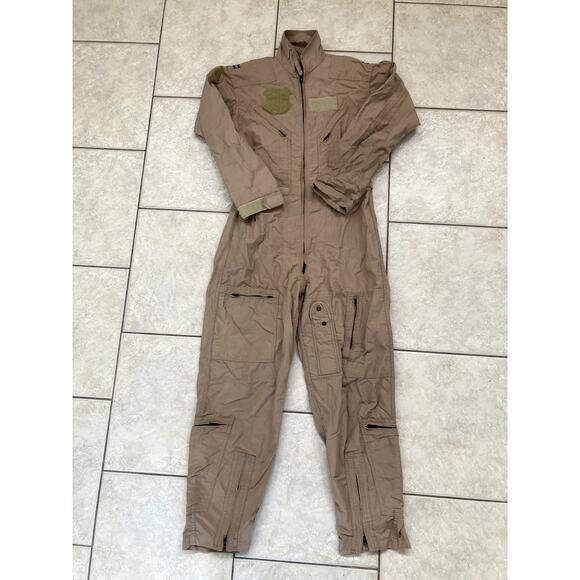 Air Force Pilot Coveralls Jumpsuit Flyers CWU-27/P Military beige 42L - Picture 1 of 6